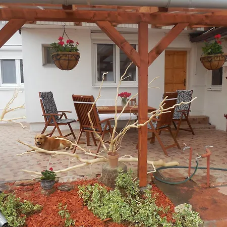 Dunaparti Haz Holiday home Kravany nad Dunajom